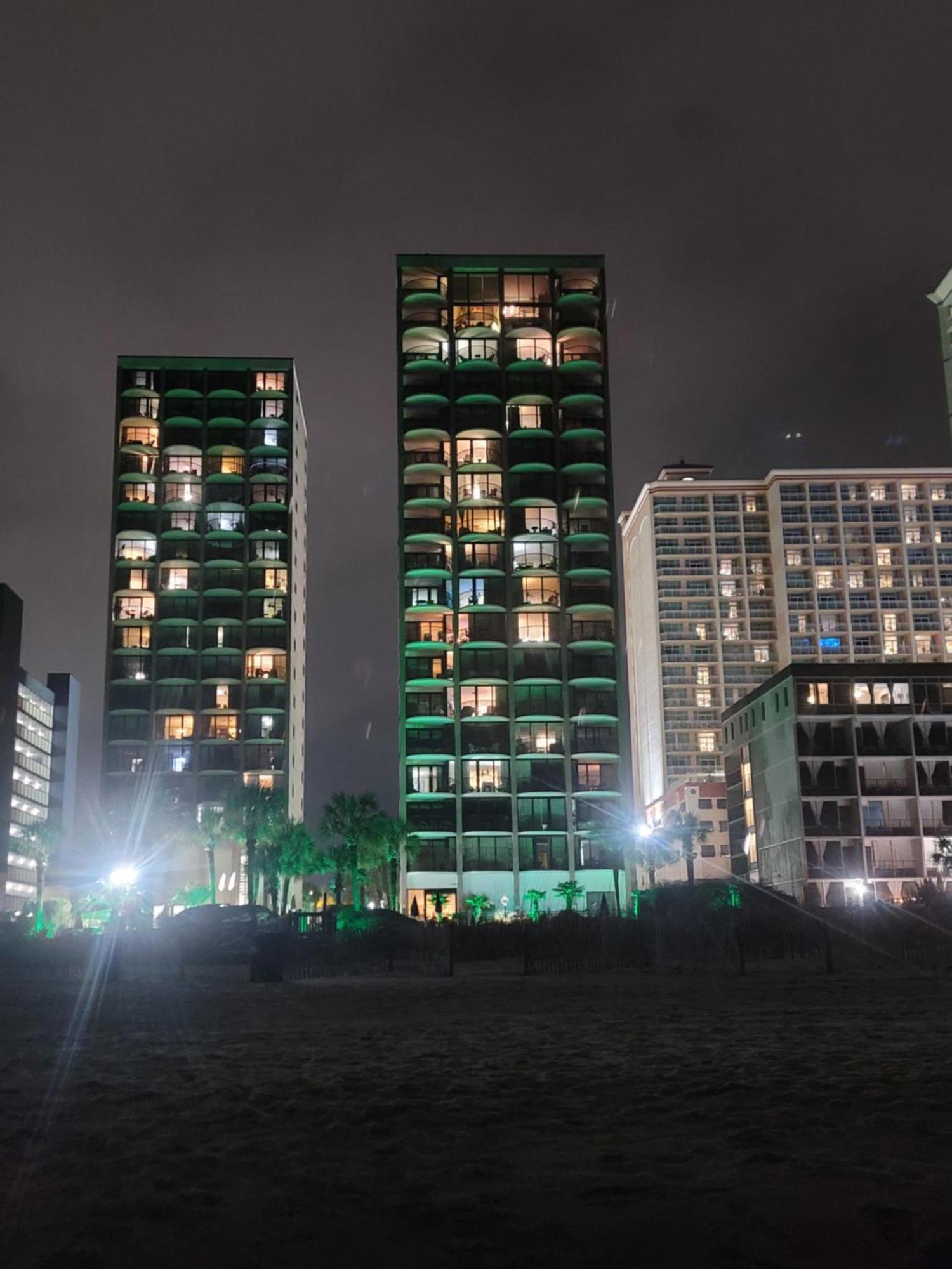 Ocean Front, Private Balconies Aparthotel เมอร์เทิลบีช ภายนอก รูปภาพ
